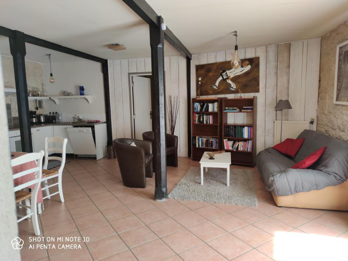 Domaine Des Pres De Joussac - Protocole Sanitaire Strict Villa Jau-Dignac-et-Loirac Kültér fotó
